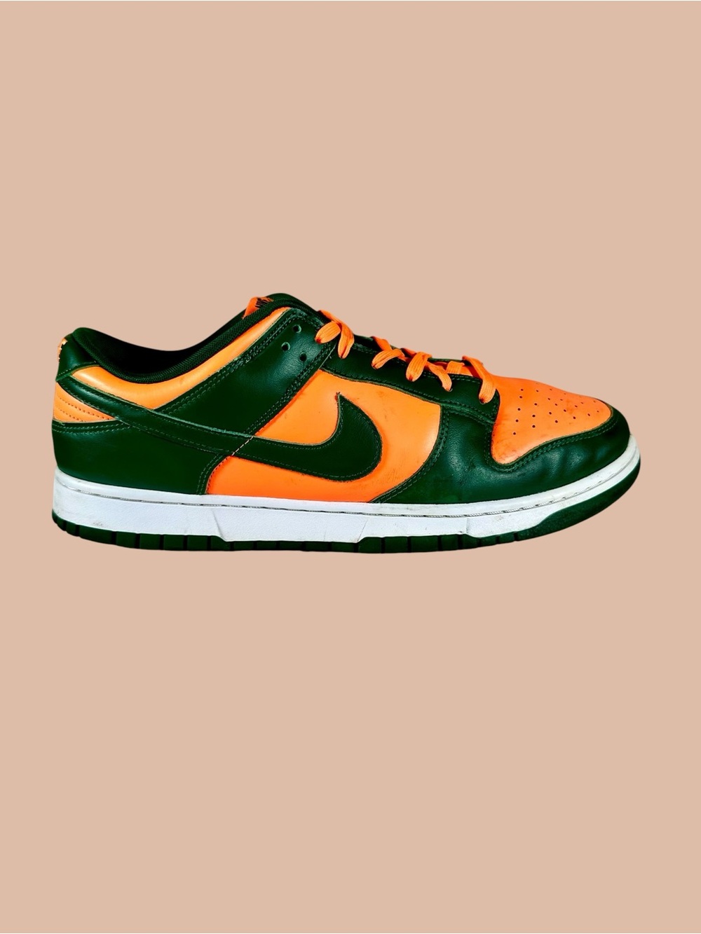 Nike Men’s Dunk Low ‘Miami Hurricane’ Retro Sneakers - Picture 5 of 11